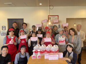 2022年10月23日 ハートランド あっぷる様 消毒液 寄附 | 徳島北 